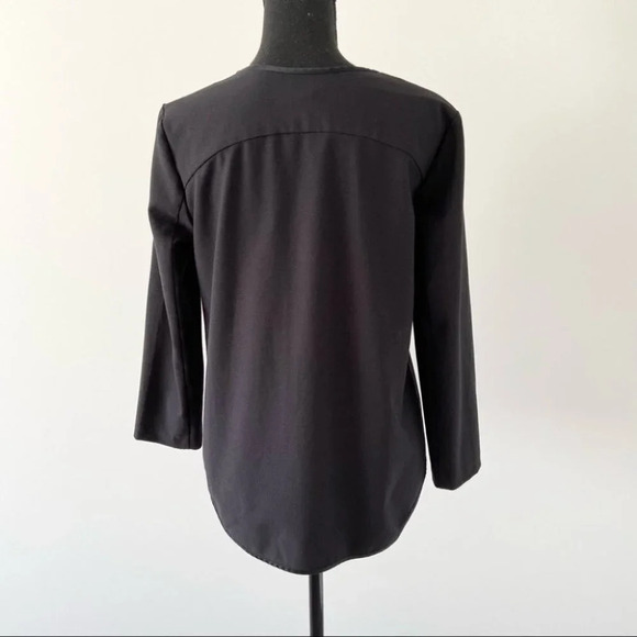 Club Monaco V Neck Satin  Trim Blouse - Picture 3 of 16